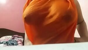 Juicy Boobs Indian Girl On Cam